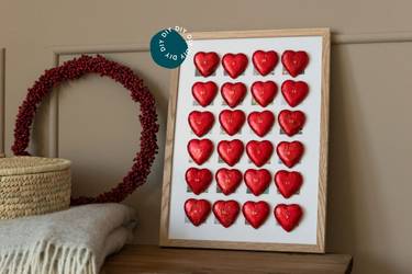 Adventskalender mit Poster und roten Schokoherzen selber basteln