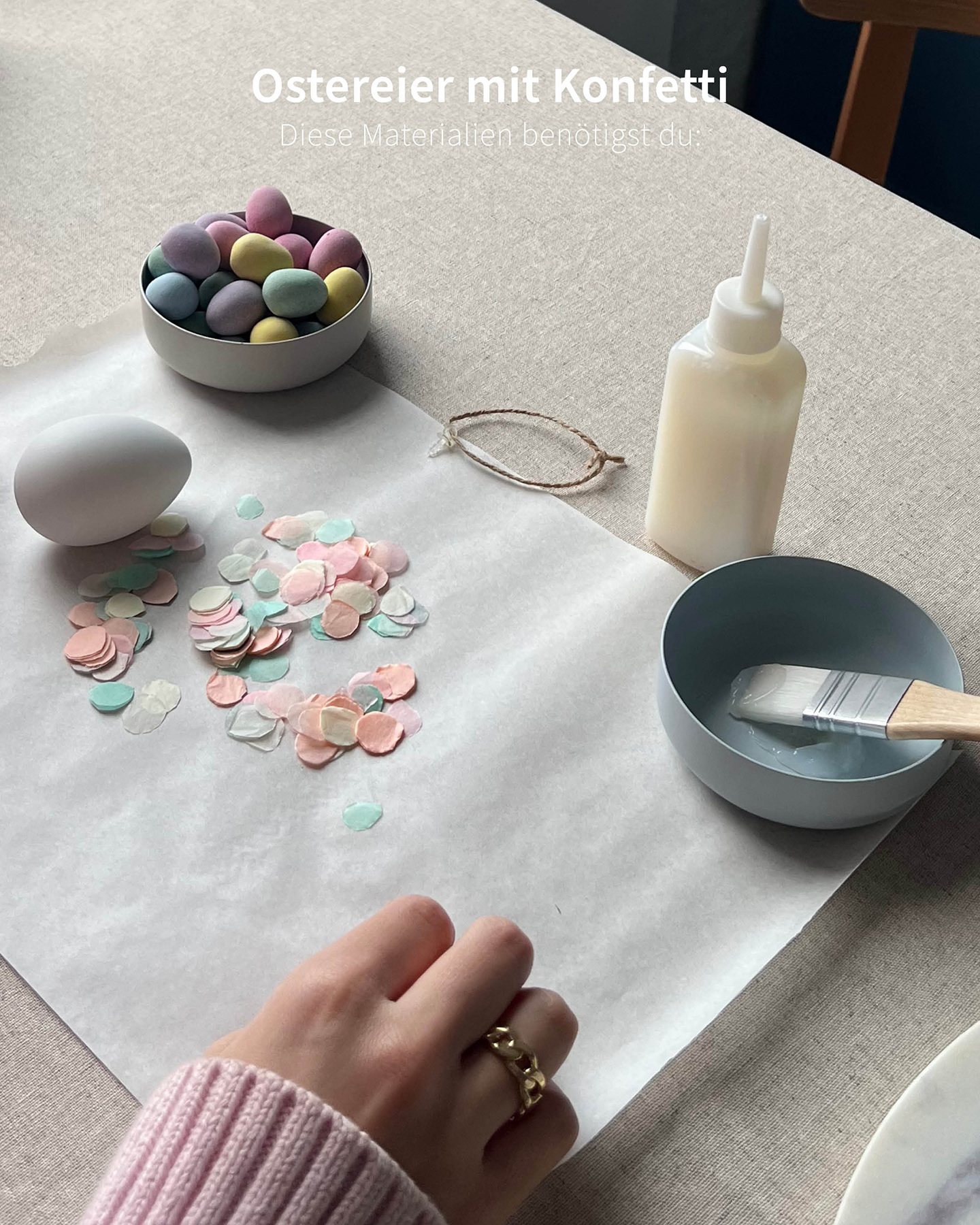 Materialien für Osterbasteln mit Kindern. Ostereier mit Konfetti.